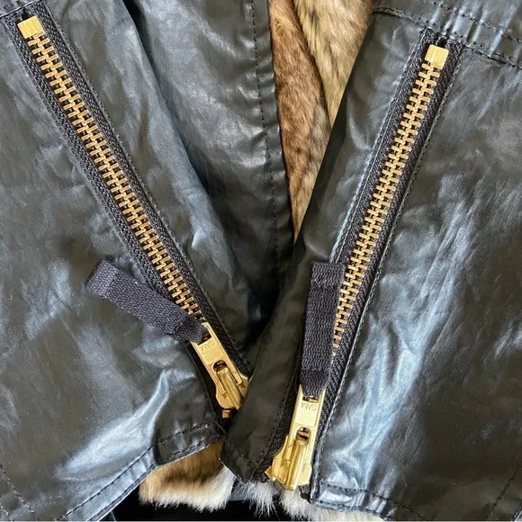 SAM. New York Jacket - Picture 3 of 9